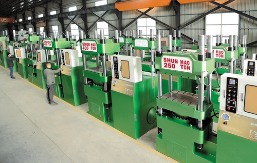 Shunhao Machines Factory melamine compression equipment manufacturer